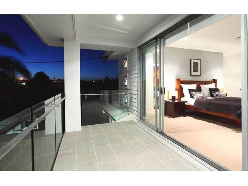 30 Oates Parade, Northgate QLD 4013