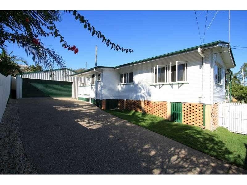 94 Bapaume Road, Holland Park West QLD 4121