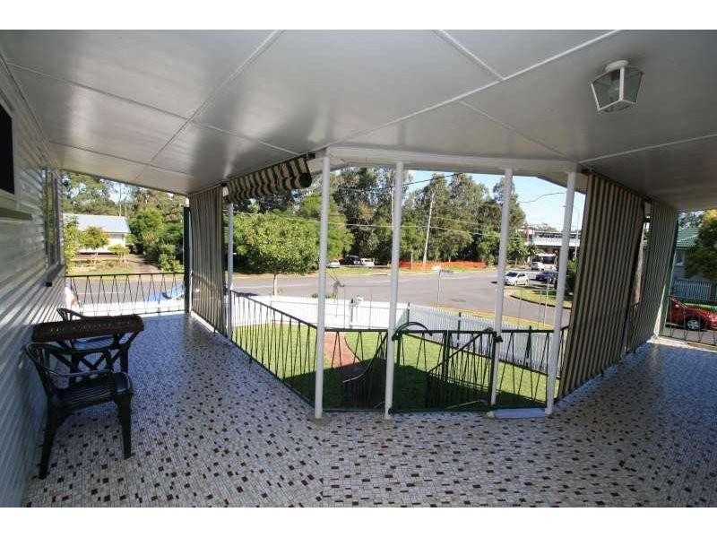 94 Bapaume Road, Holland Park West QLD 4121