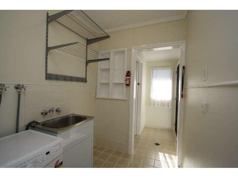 94 Bapaume Road, Holland Park West QLD 4121