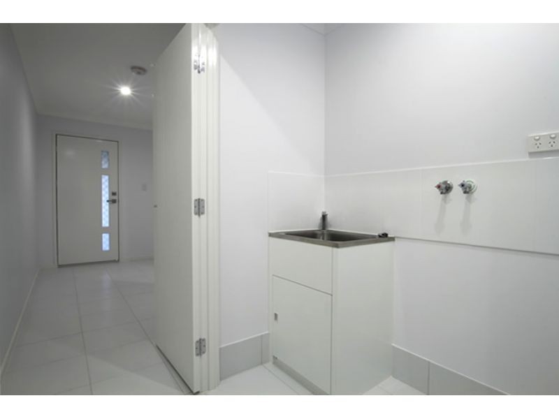 1, 20 Braheem Street, Morayfield QLD 4506