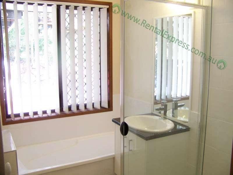 12 Carbool Close, Keperra QLD 4054