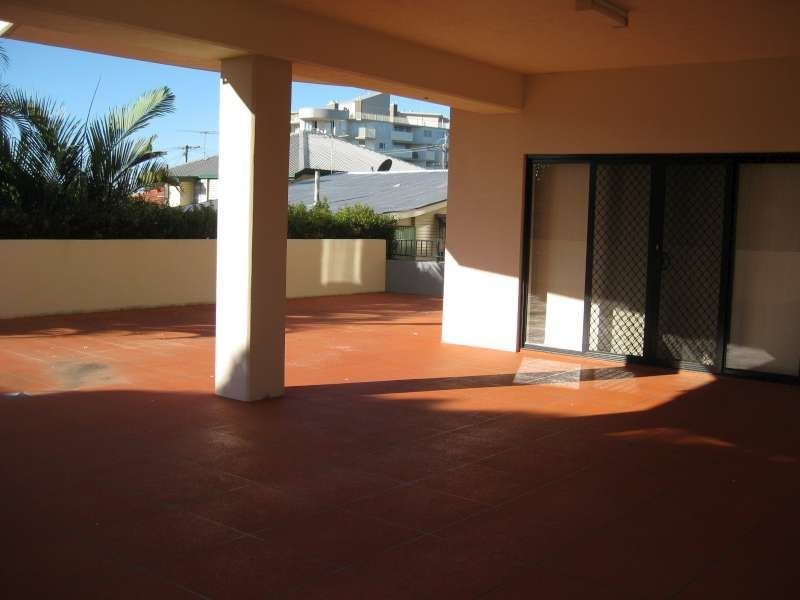 2, 69 John Street, Redcliffe QLD 4020