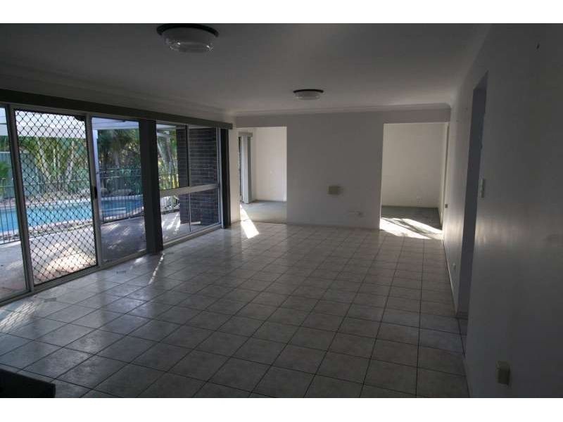 73 Silvara Circuit, Capalaba QLD 4157