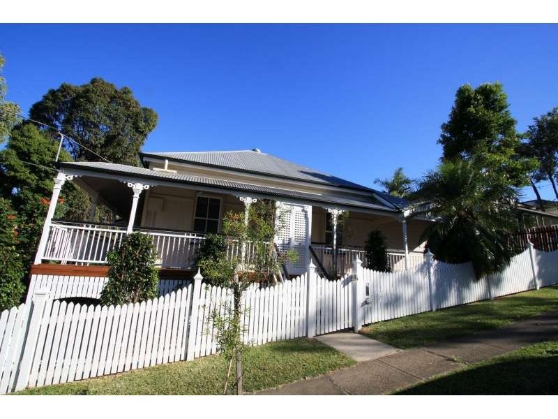 28 Wambool Street, Bulimba QLD 4171