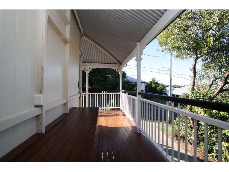 28 Wambool Street, Bulimba QLD 4171