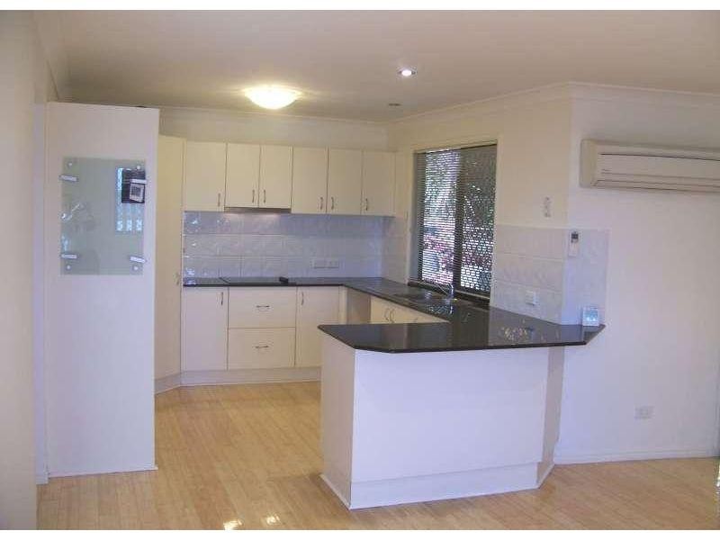 8/976 Samford Road, Keperra QLD 4054