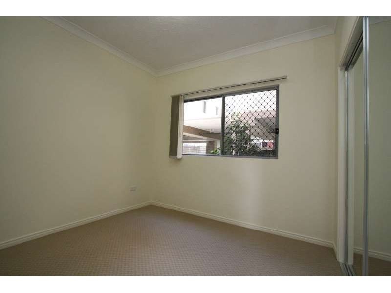 2, 87-91 Beaudesert Road, Moorooka QLD 4105