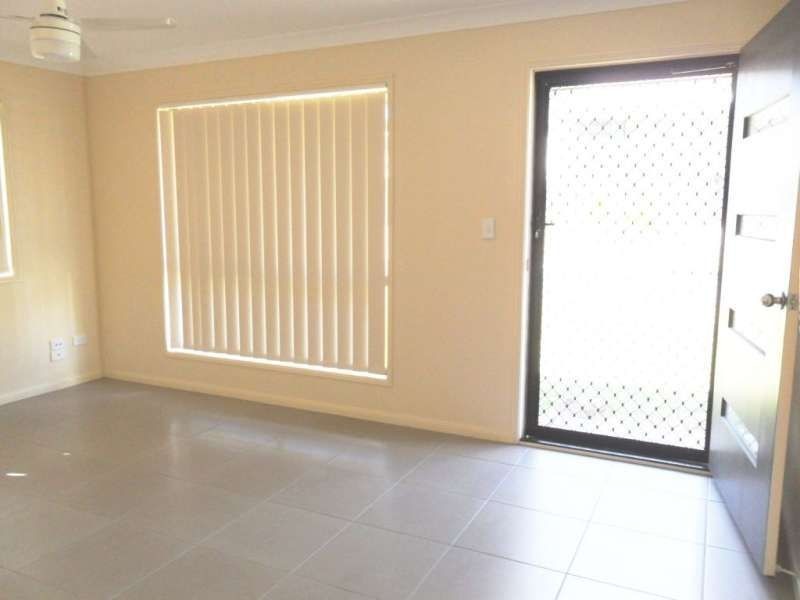 11 Adam Court, Kallangur QLD 4503