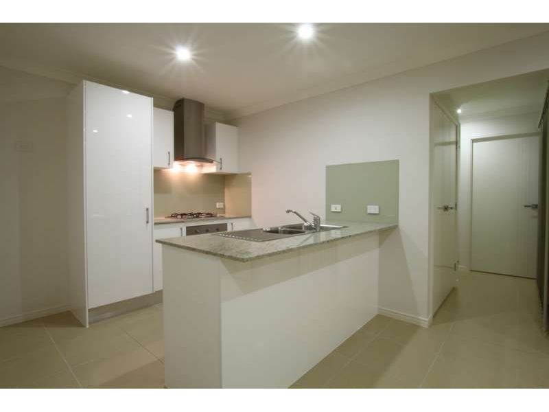 2, 31 Sunflower Crescent, Caboolture QLD 4510