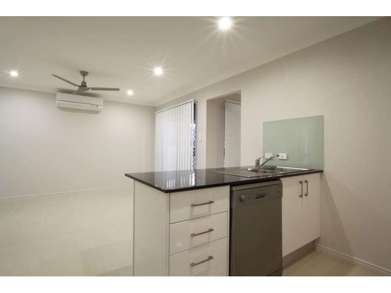 2, 35 Kernel Road, Narangba QLD 4504