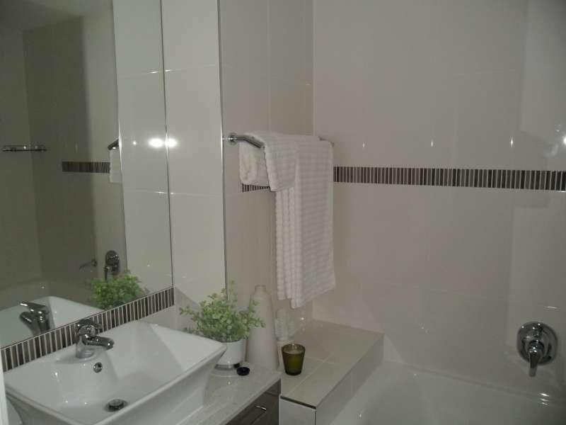 8/74 Durham Street, St Lucia QLD 4067