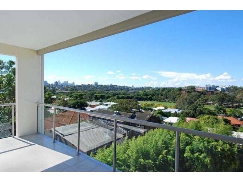 8/74 Durham Street, St Lucia QLD 4067