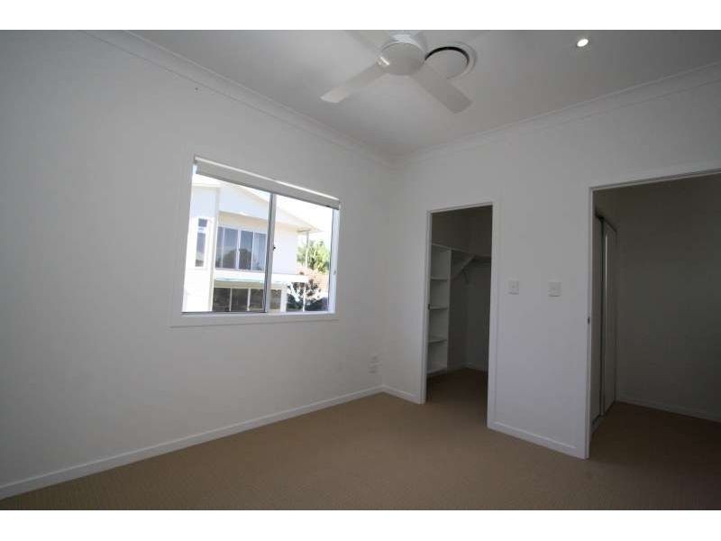 2, 24 Glen Street, Moorooka QLD 4105