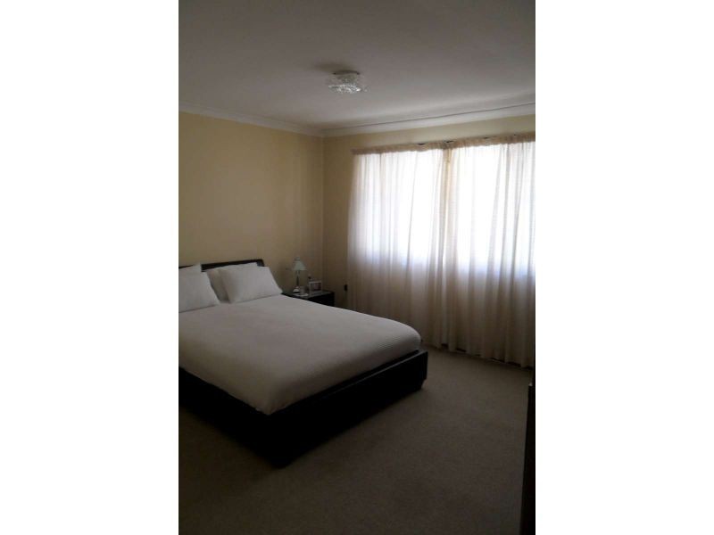 2, 32 William Street, Southport QLD 4215