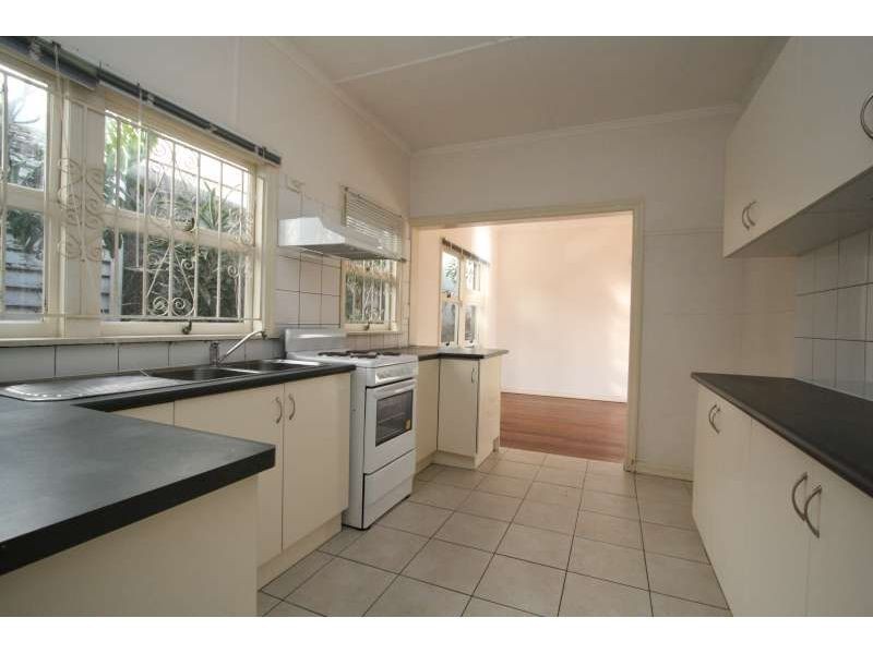 39 Westbourne Street, Highgate Hill QLD 4101