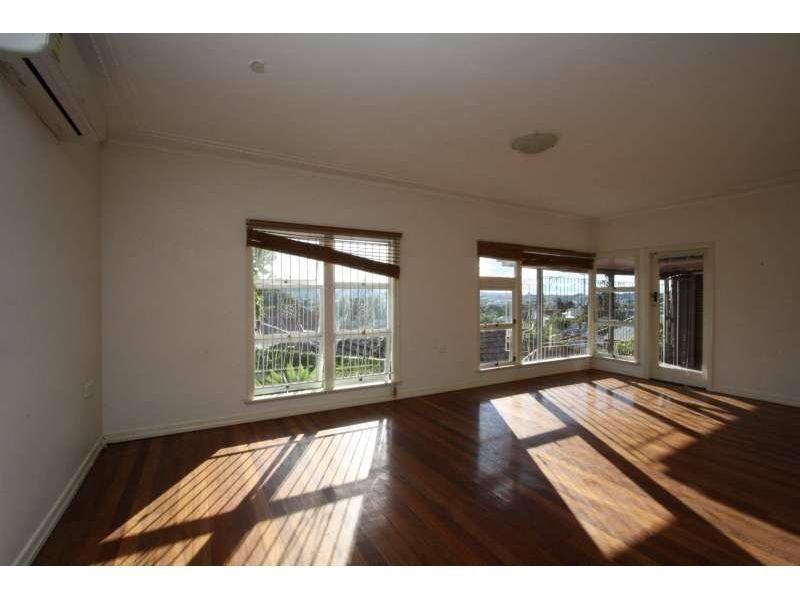 39 Westbourne Street, Highgate Hill QLD 4101