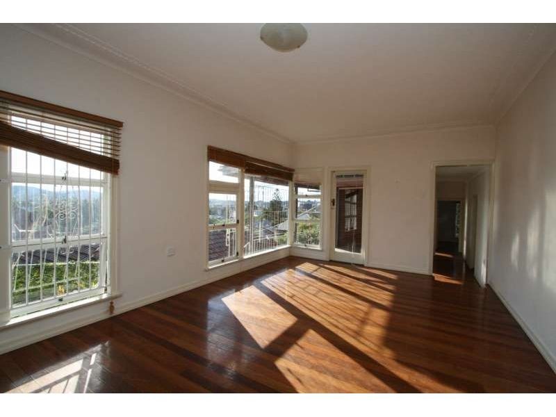 39 Westbourne Street, Highgate Hill QLD 4101
