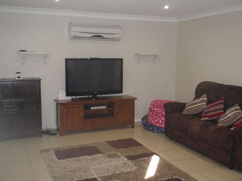 15 Tarcutta Street, Cleveland QLD 4163