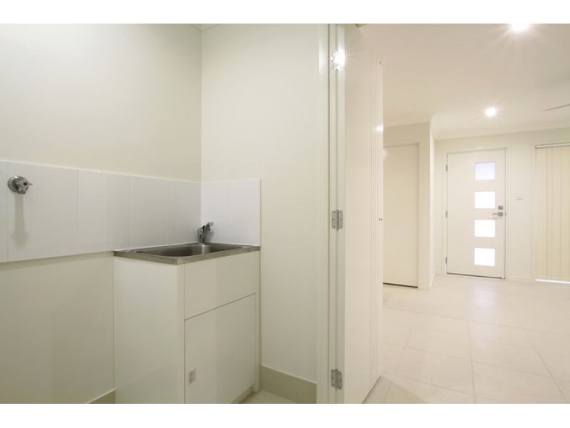 2, 77 Reibelt Drive, Caboolture QLD 4510