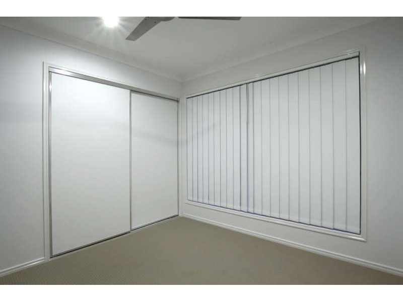 1, 11 Thistle Street, Upper Caboolture QLD 4510