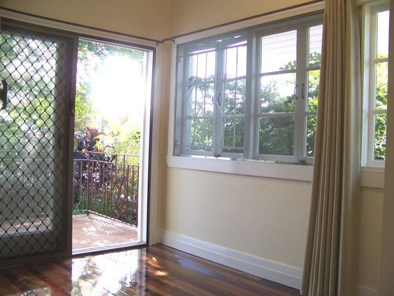 20 Highcrest Avenue, Wavell Heights QLD 4012