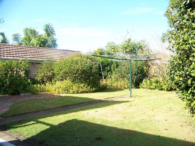20 Highcrest Avenue, Wavell Heights QLD 4012