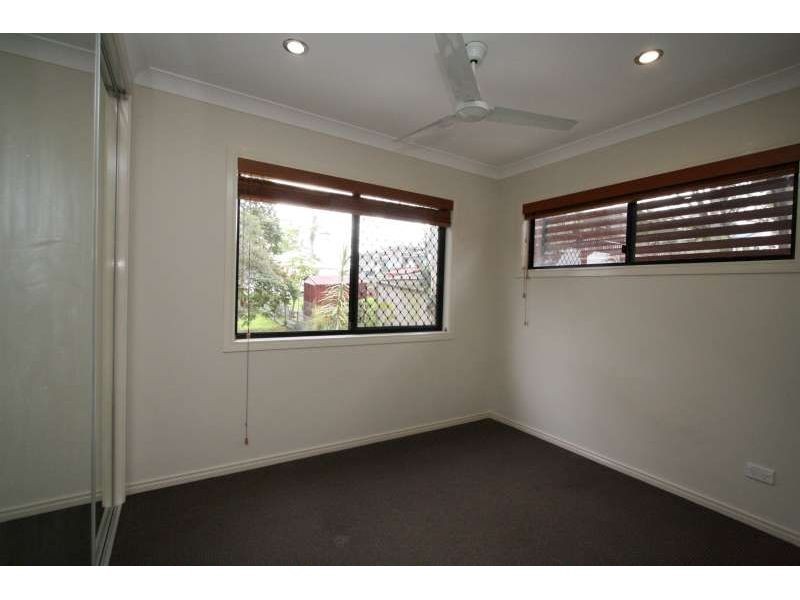 4, 53 Jones Road, Carina QLD 4152