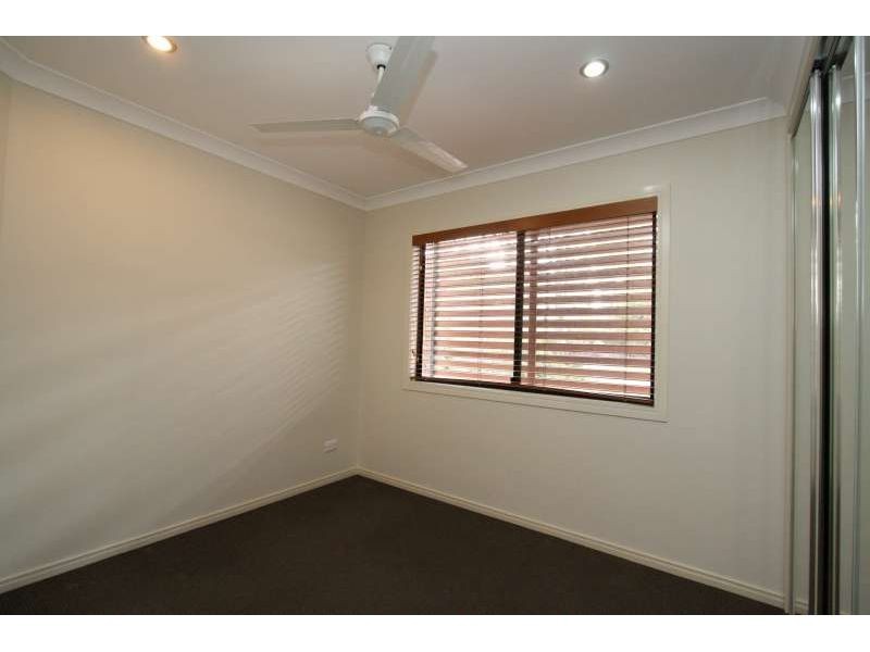 4, 53 Jones Road, Carina QLD 4152