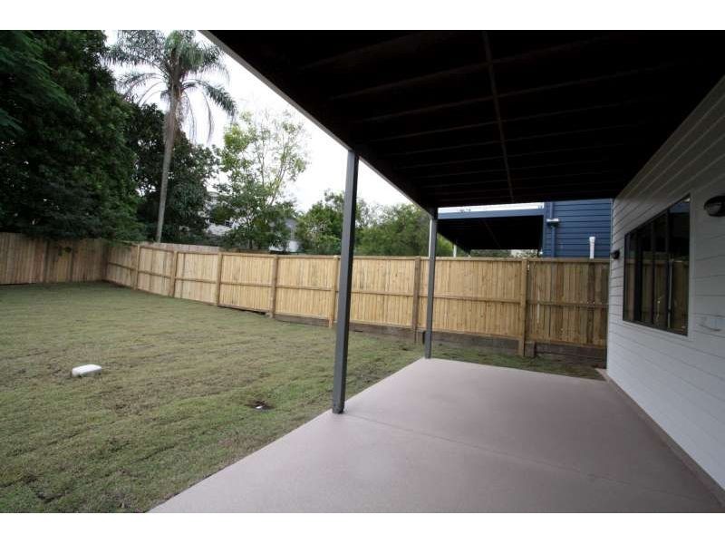 76 Stanley Road, Camp Hill QLD 4152