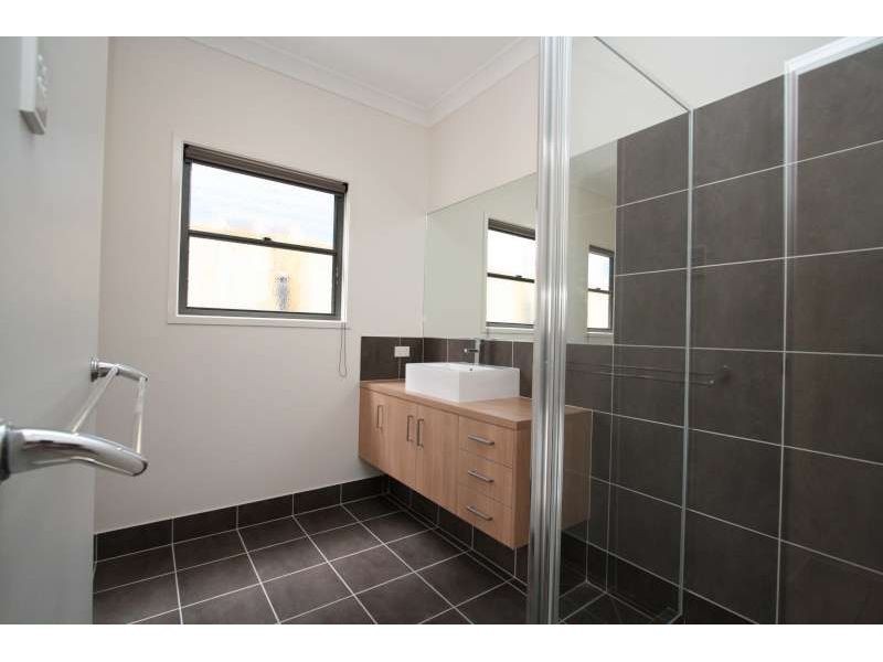 76 Stanley Road, Camp Hill QLD 4152