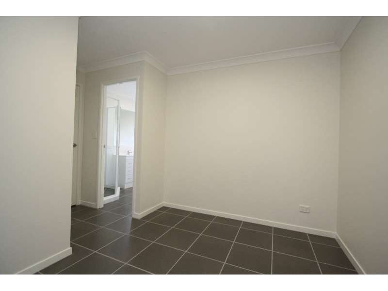 11 Electra Street, Marsden QLD 4132