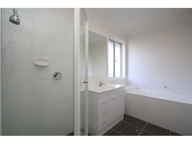 11 Electra Street, Marsden QLD 4132