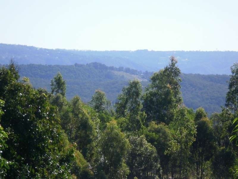 2 Ridgeline Way, Highland Park QLD 4211