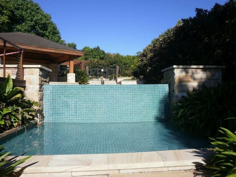 2 Ridgeline Way, Highland Park QLD 4211