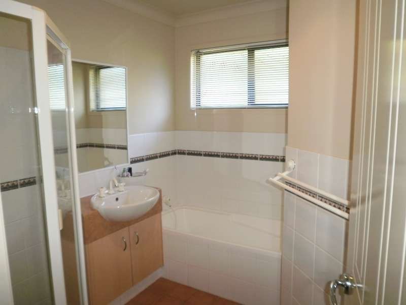 28 Forestwood Court, Nerang QLD 4211