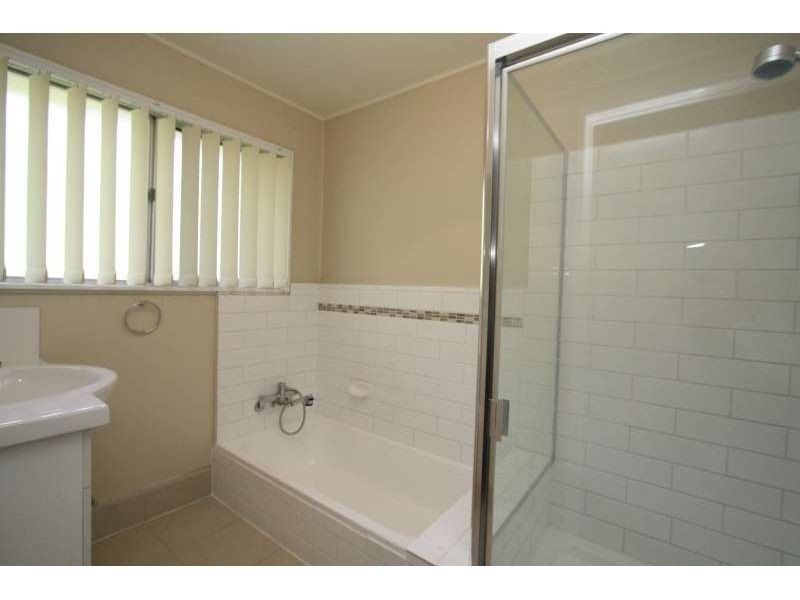 37 Onyx Street, Keperra QLD 4054
