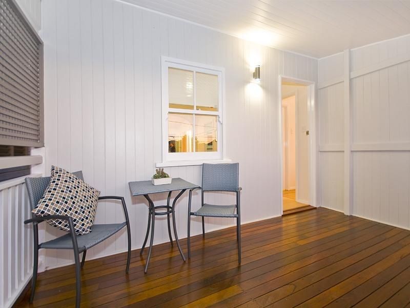 36 Peach Street, Greenslopes QLD 4120