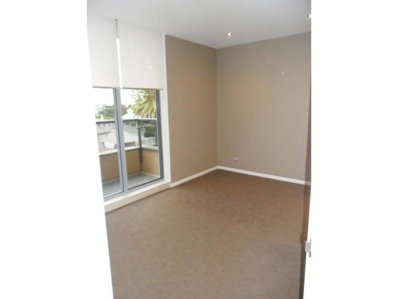 419, 1 Aqua Street, Southport QLD 4215