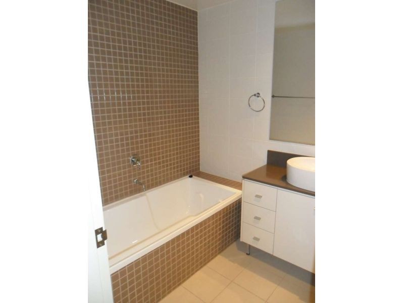 419, 1 Aqua Street, Southport QLD 4215