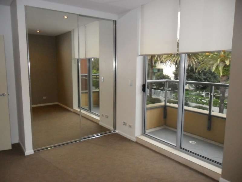 419, 1 Aqua Street, Southport QLD 4215