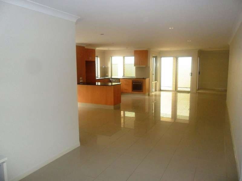 18 Yulia Street, Coombabah QLD 4216