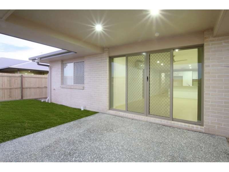 1, 5 Reichman Street, Caboolture QLD 4510