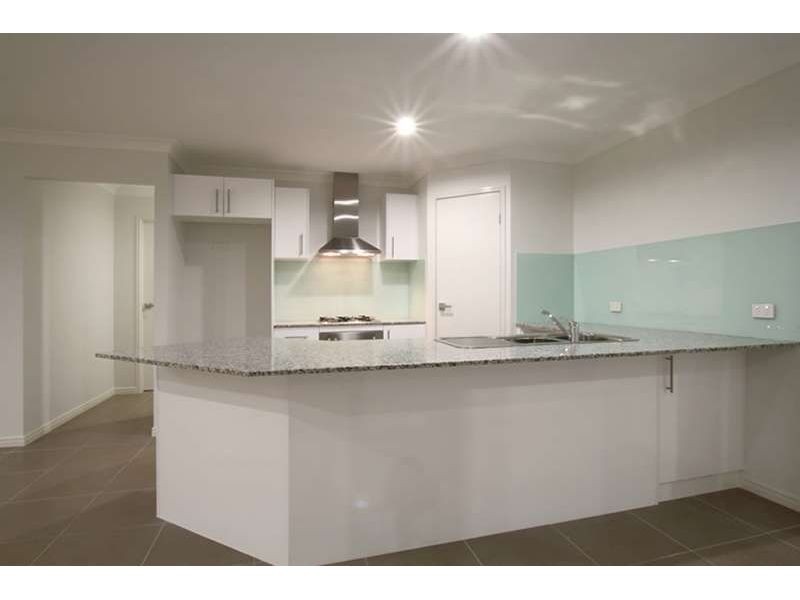 31 Newmarket Drive, Morayfield QLD 4506