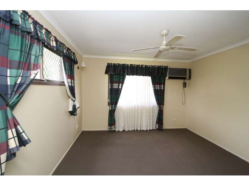 11 Hibbertia Court, Springwood QLD 4127