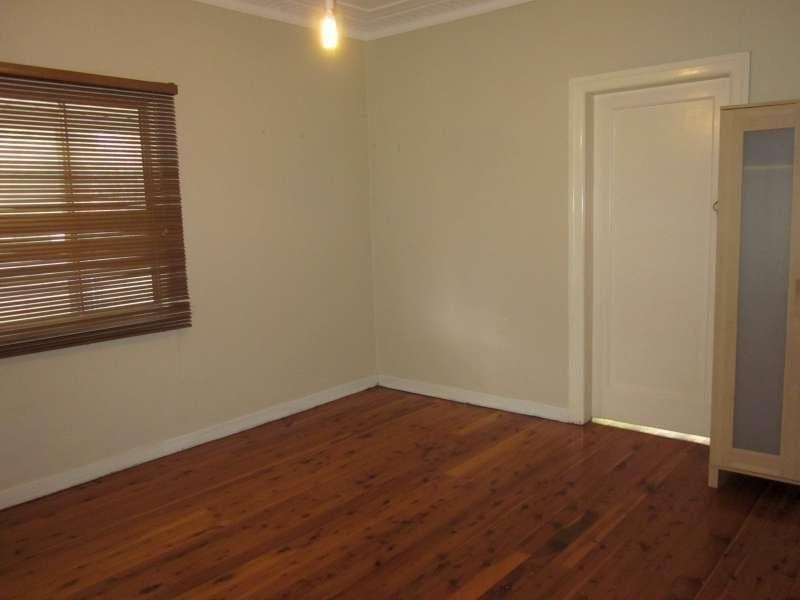 64 Clyde Road, Herston QLD 4006