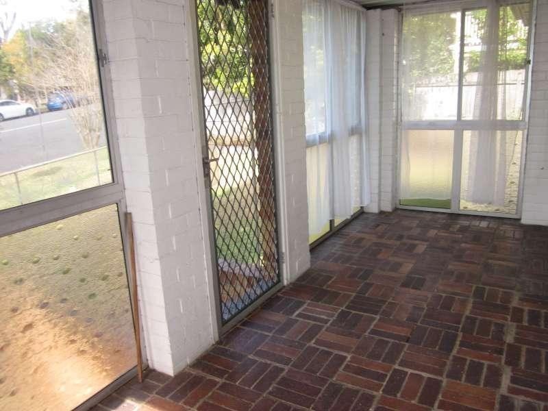 64 Clyde Road, Herston QLD 4006