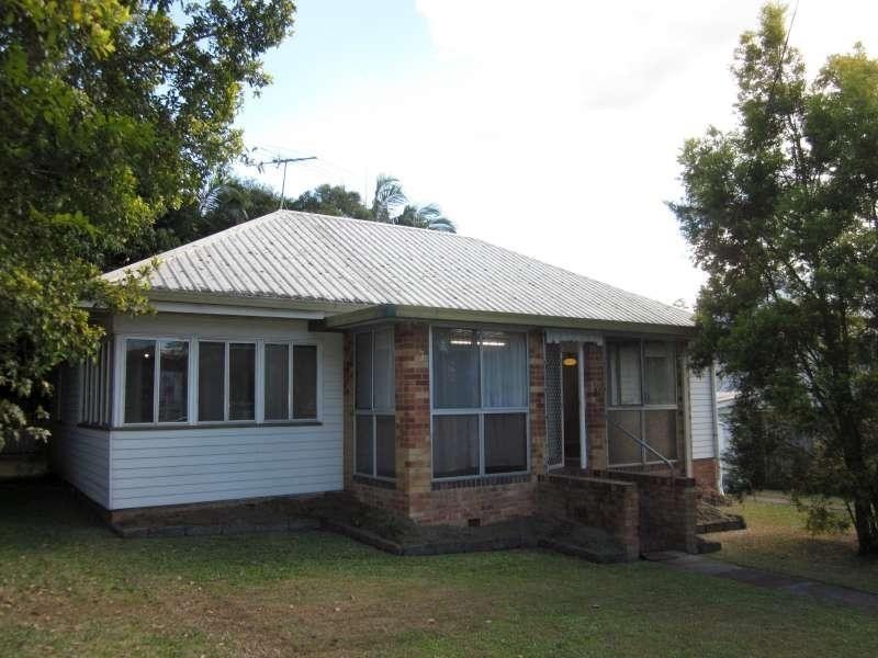 64 Clyde Road, Herston QLD 4006