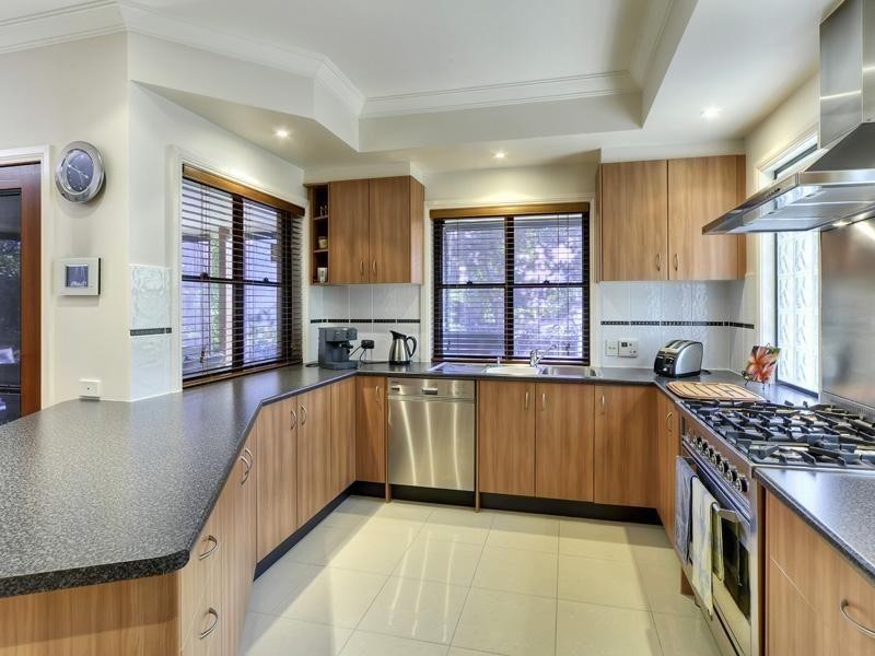 75 Sheffield Street, Corinda QLD 4075