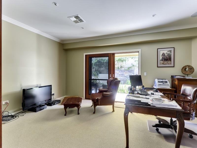 75 Sheffield Street, Corinda QLD 4075